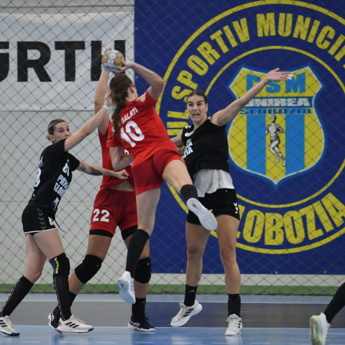 CSM UNIREA Slobozia, pe o serie dificilă în Divizia A de handbal feminin