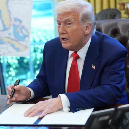 Trump amenință Iranul cu forța militară dacă nu încetează programul nuclear