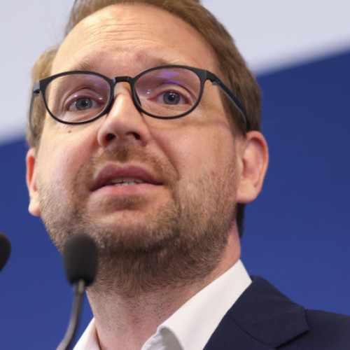 Video Dominic Fritz, despre momentul când a fost nevoit să dea șpagă 10 euro, la 19 ani: „A fost prima și singura dată”