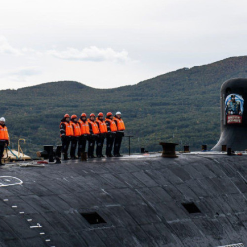 Principala bază de submarine nucleare ale Rusiei din Extremul Orient a fost avariată de tsunami, arată imaginile din satelit