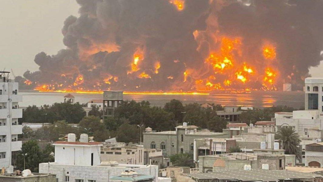 Armata Israelului atacă portul Hodeidah din Yemen în urma amenințărilor Houthi