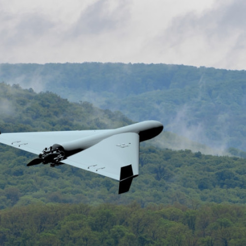 Franța condamnă incursiunea dronei rusești și trimite avioane Rafale în România