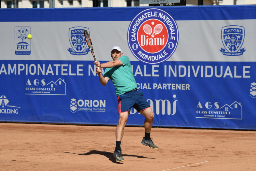 Slobozia găzduiește Campionatele Naționale de Tenis pentru seniori 30+