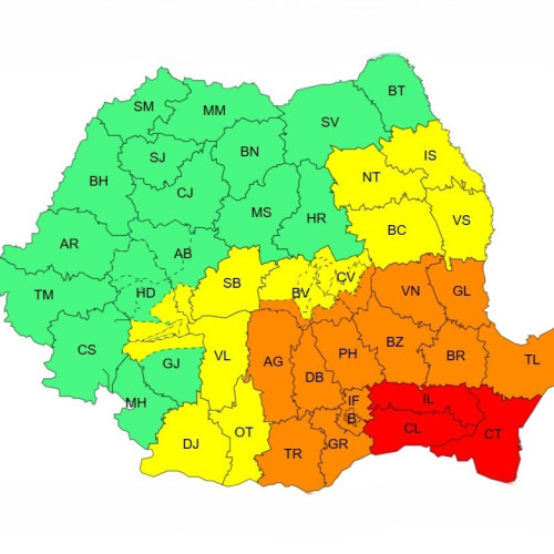 Ialomița, avertizări pentru două zile de vreme severă cu ploi și vânt puternic