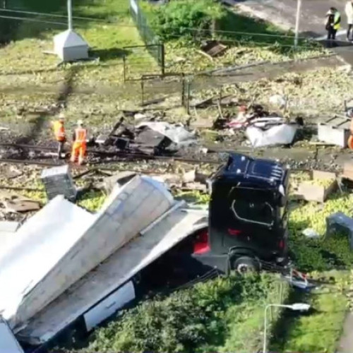 Accident feroviar în Olanda: tren lovit de un TIR la o trecere la nivel